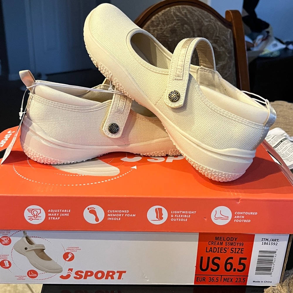 Jsport Flat Shoes Mary Jane Strap Memory Foam Insole Contoured Arch Size 6.5